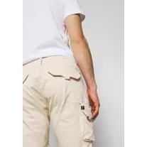 CREW SHORT - jet stream white