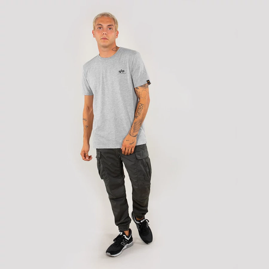 Summer essentials, Alpha style