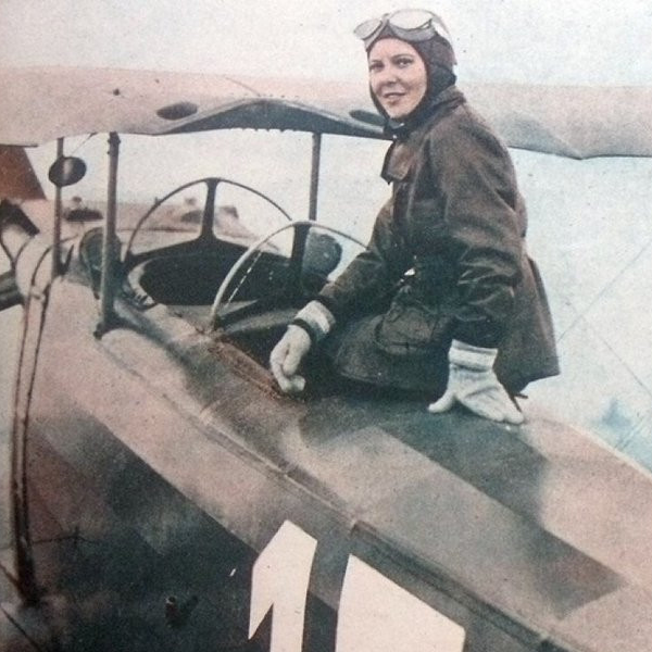 Female pilots, Part 1 – The pioneers