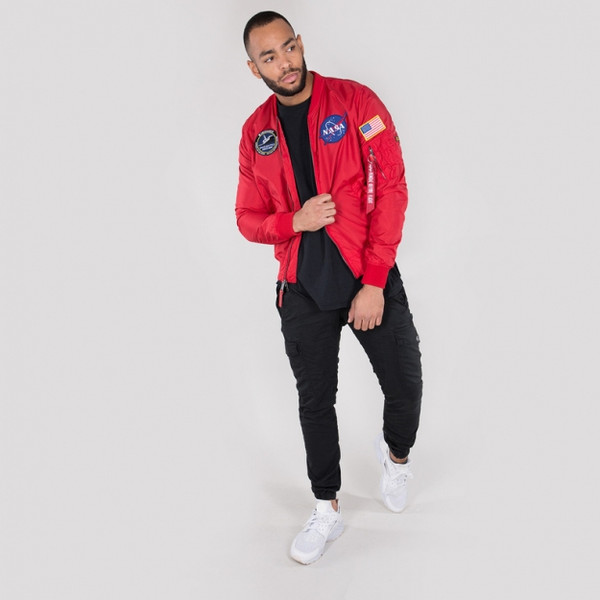 Guide to navigating the versions of the MA-1 TT jacket